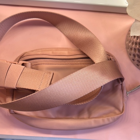 lululemon athletica Pink Crossbody Bag - Picture 2 of 3